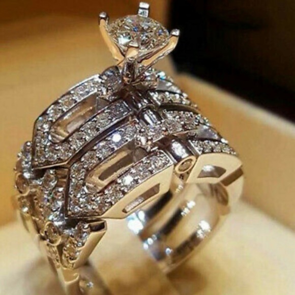 925 Sterling Silver 2 pcs Rings White Sapphire - Picture 3 of 15